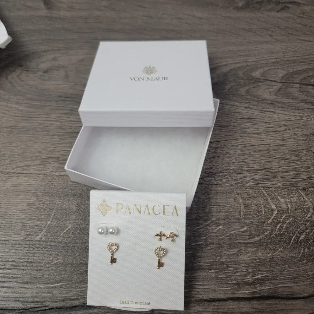 Women's 3pk earrings by Panacea NEW